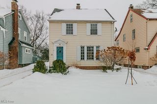 2243 Cranston Road, University Heights, OH 44118