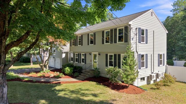 4 Portmore Ln, Framingham, MA 01702