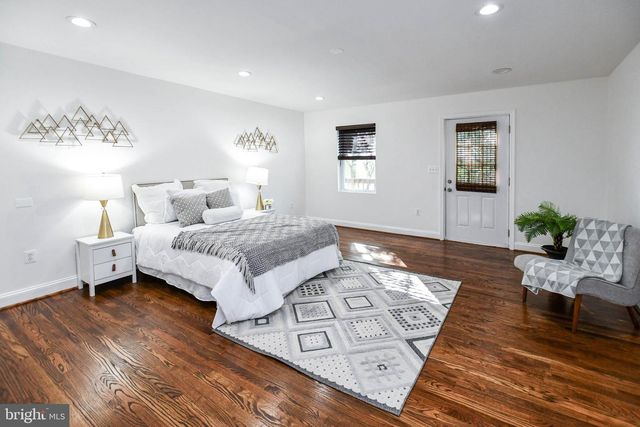 4504 NEW HAMPSHIRE AVE NW, Washington, DC 20011