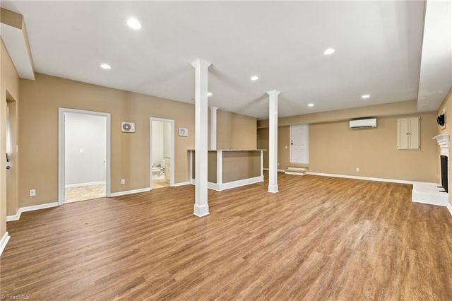 1111 Irving Street, Winston-salem, NC 27103