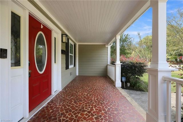 1111 Irving Street, Winston-salem, NC 27103