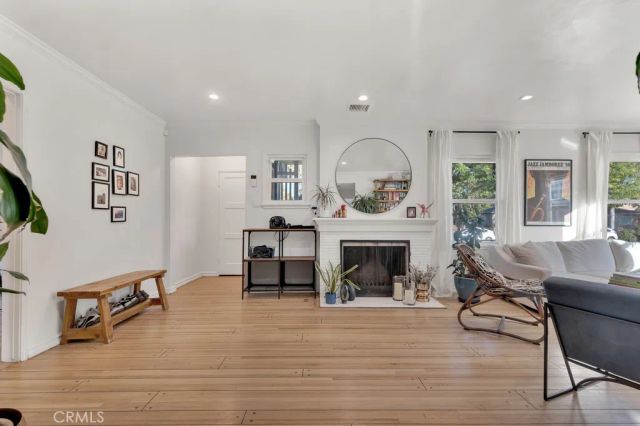 5727 Colbath, Valley Glen, CA 91401