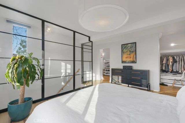 5727 Colbath, Valley Glen, CA 91401