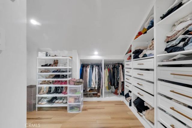 5727 Colbath, Valley Glen, CA 91401