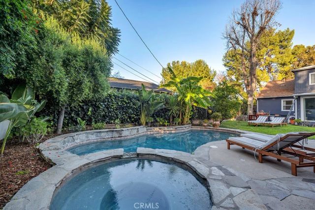 5727 Colbath, Valley Glen, CA 91401