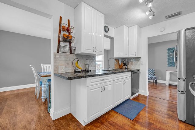 2105 Alfred Drive, Boynton Beach, FL 33426