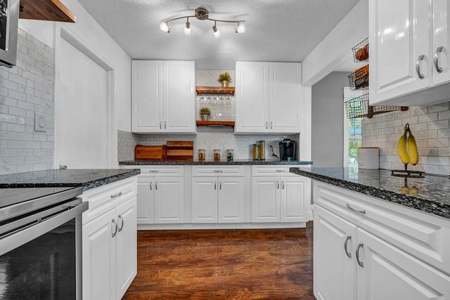 2105 Alfred Drive, Boynton Beach, FL 33426