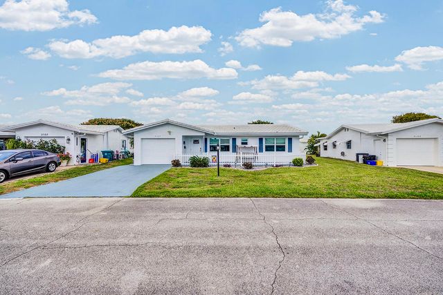 2105 Alfred Drive, Boynton Beach, FL 33426