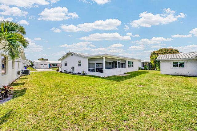 2105 Alfred Drive, Boynton Beach, FL 33426