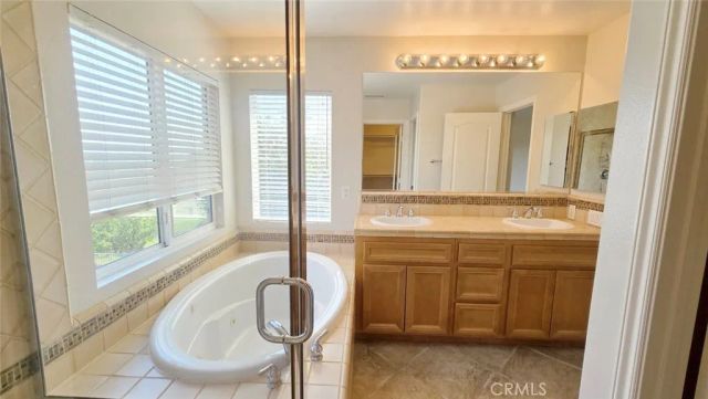 25628 Via Ventana, Valencia, CA 91381