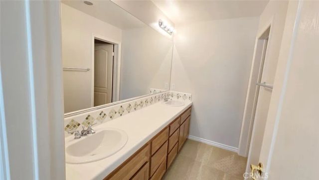 25628 Via Ventana, Valencia, CA 91381
