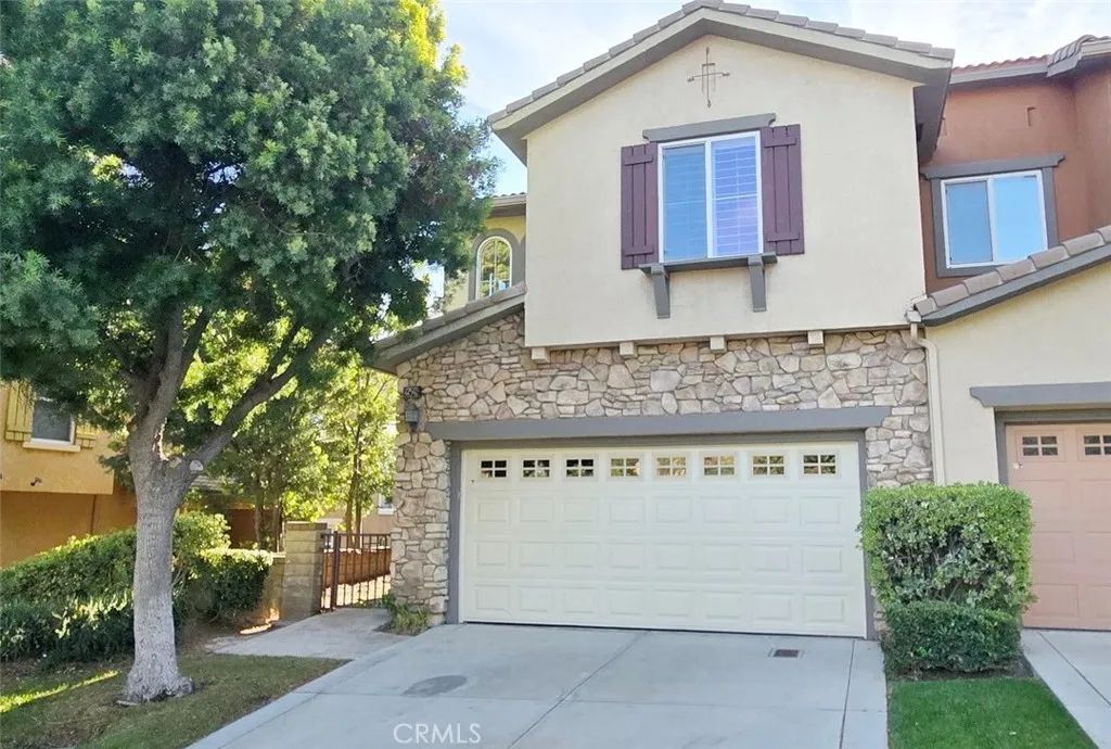 25628 Via Ventana, Valencia, CA 91381