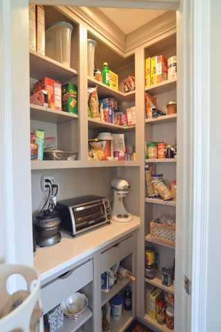 2037 Patriot Way, Independence, KY 41051