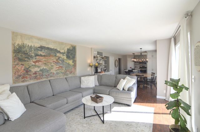 2037 Patriot Way, Independence, KY 41051