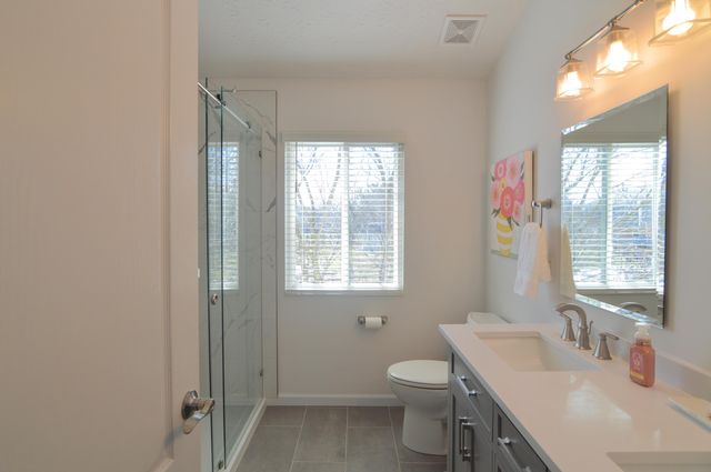 2037 Patriot Way, Independence, KY 41051