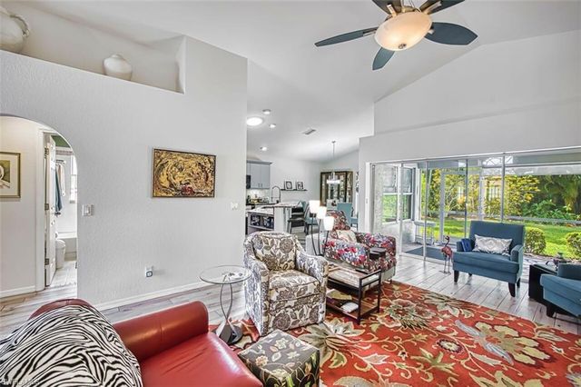 9917 Las Casas DR, Fort Myers, FL 33919