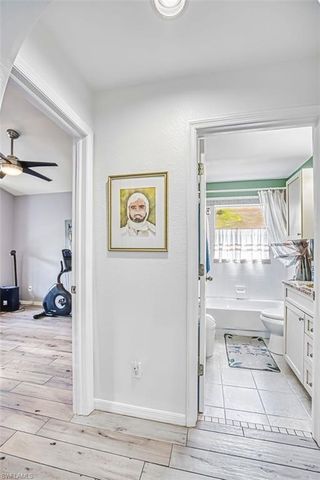 9917 Las Casas DR, Fort Myers, FL 33919