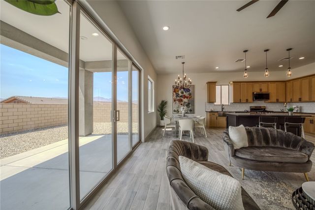 963 Athens Court, Bullhead City, AZ 86429