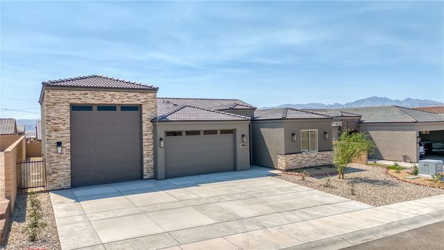 963 Athens Court, Bullhead City, AZ 86429