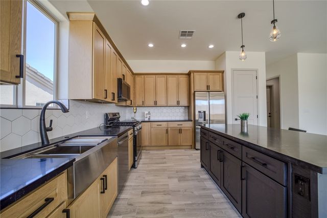 963 Athens Court, Bullhead City, AZ 86429