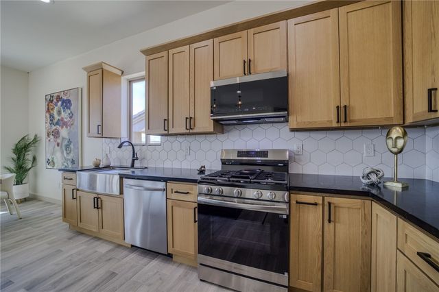 963 Athens Court, Bullhead City, AZ 86429