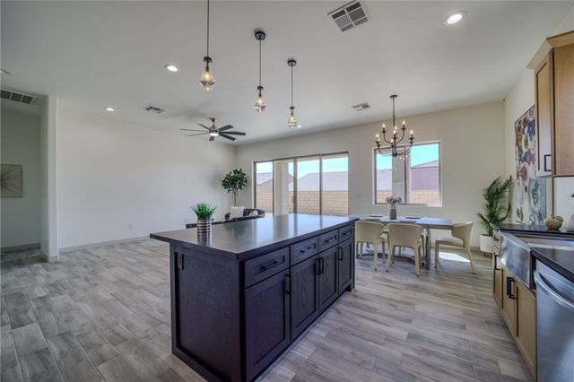 963 Athens Court, Bullhead City, AZ 86429