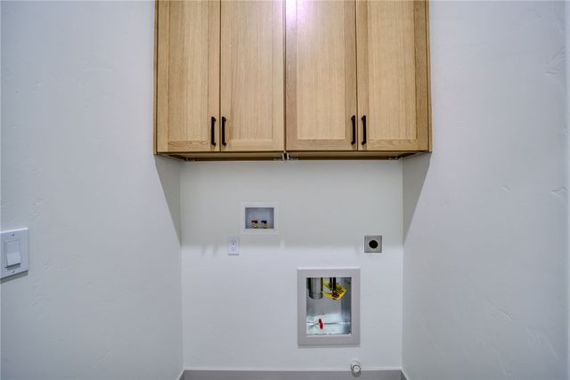 963 Athens Court, Bullhead City, AZ 86429