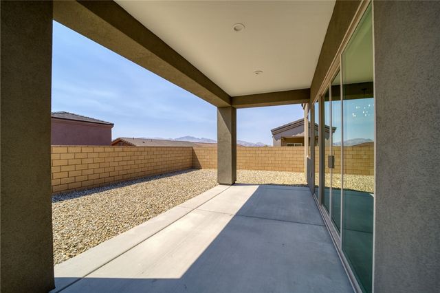 963 Athens Court, Bullhead City, AZ 86429