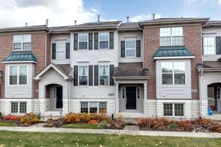 2809 Blakely Lane, Naperville, IL 60540