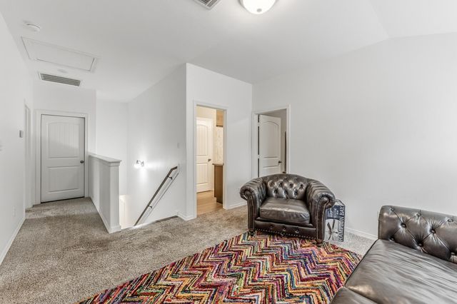 157 N Forest Drive, Huntsville, TX 77340