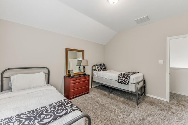 157 N Forest Drive, Huntsville, TX 77340