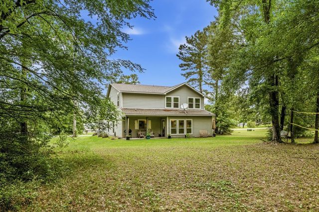 157 N Forest Drive, Huntsville, TX 77340