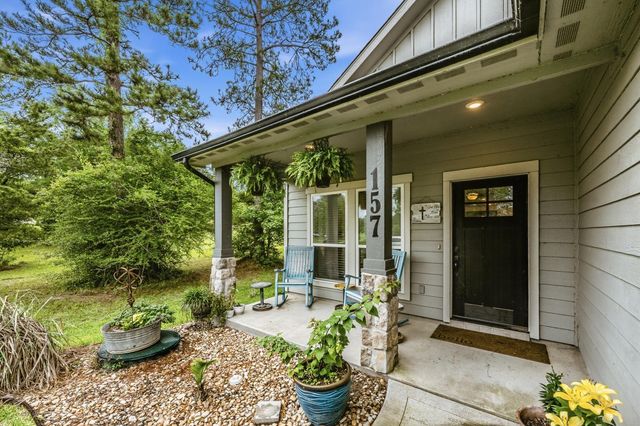 157 N Forest Drive, Huntsville, TX 77340