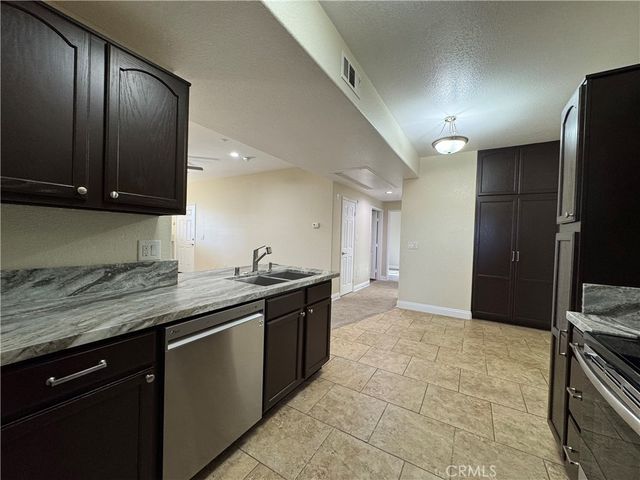 41410 Juniper 121, Murrieta, CA 92562