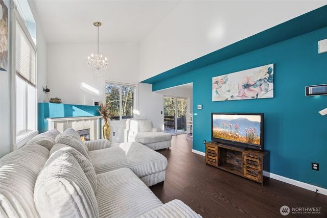 13006 66th Avenue Ct E, Puyallup, WA 98373