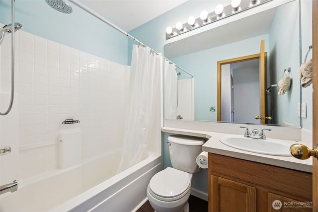 13006 66th Avenue Ct E, Puyallup, WA 98373