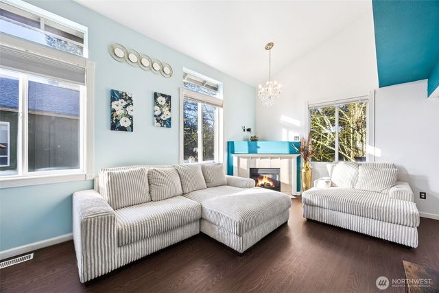 13006 66th Avenue Ct E, Puyallup, WA 98373