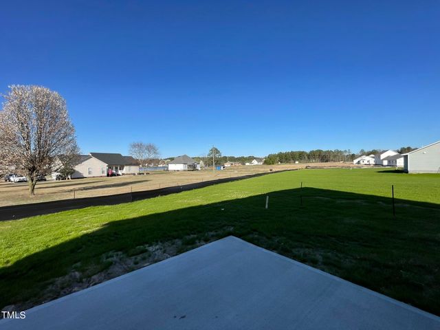 91 Lotus Avenue, Smithfield, NC 27577