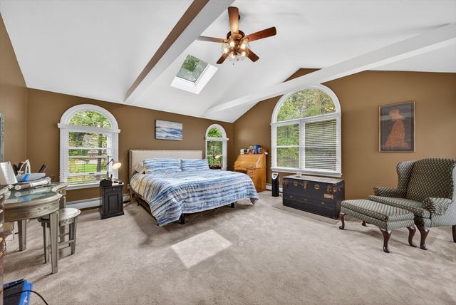 375 Pearl St, Brockton, MA 02301