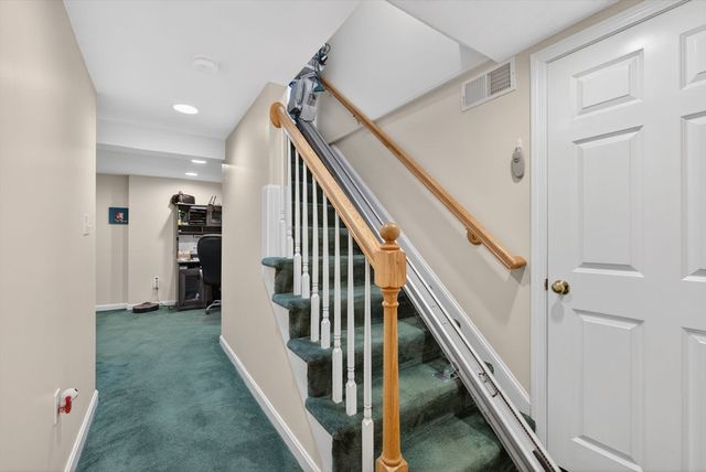 375 Pearl St, Brockton, MA 02301