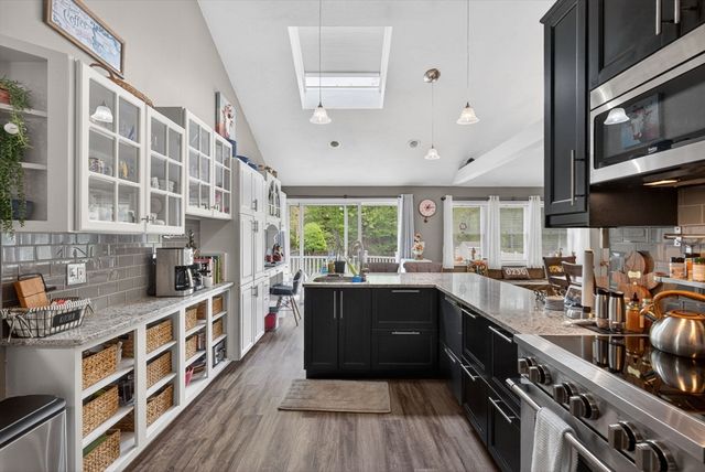 375 Pearl St, Brockton, MA 02301