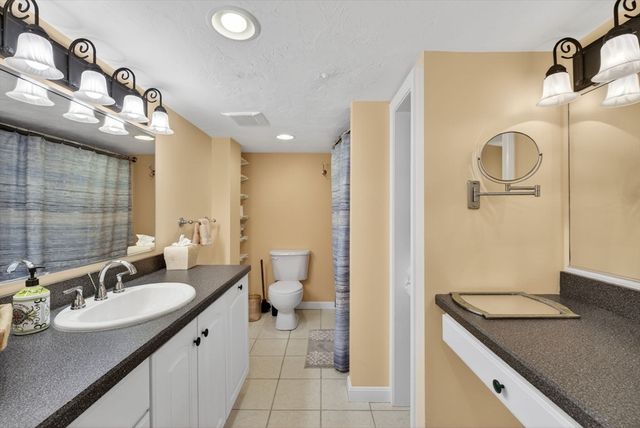 375 Pearl St, Brockton, MA 02301