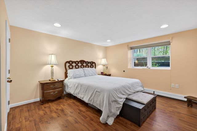 375 Pearl St, Brockton, MA 02301
