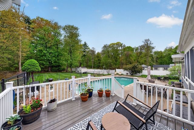 375 Pearl St, Brockton, MA 02301