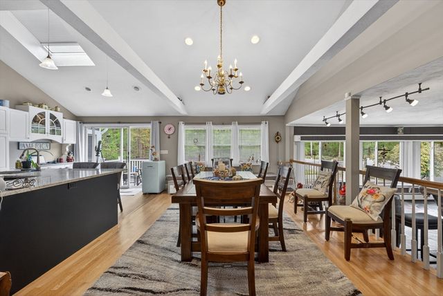 375 Pearl St, Brockton, MA 02301