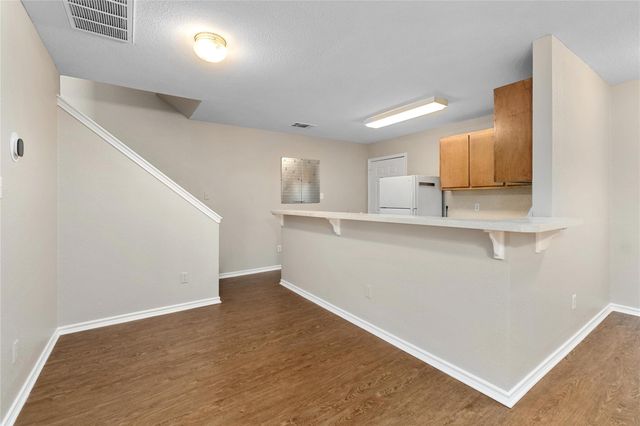 2904 Kestrel DR A, Austin, TX 78745