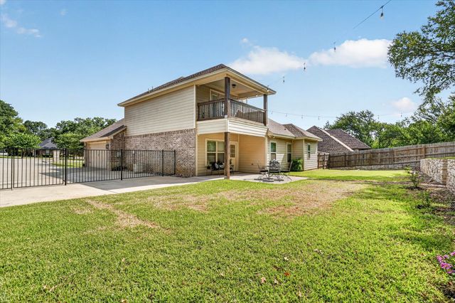 6403 Westover Drive, Granbury, TX 76049
