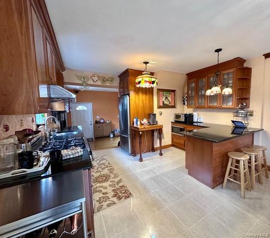 75-19 188th Street, Fresh Meadows, NY 11366