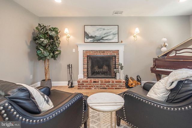 125 BRUCE RD, Washington Crossing, PA 18977