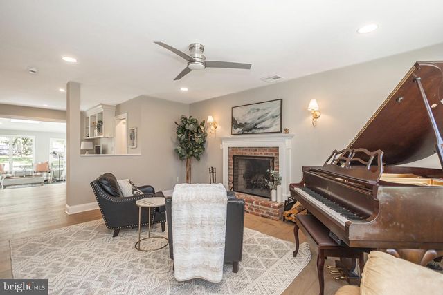 125 BRUCE RD, Washington Crossing, PA 18977